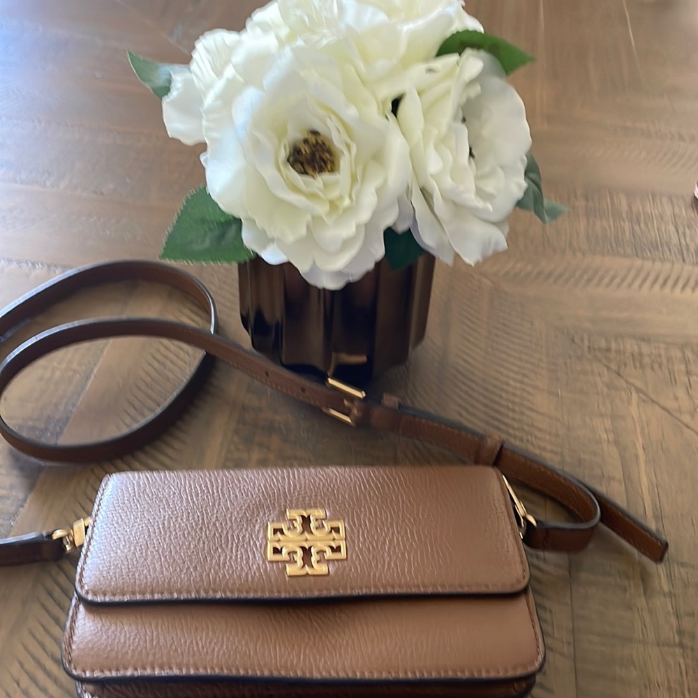 Beautiful brand new Torr Burch brown soft leather.